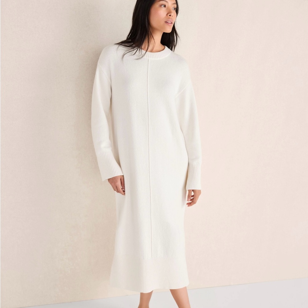 Chic Long Sleeve White Dress XXL